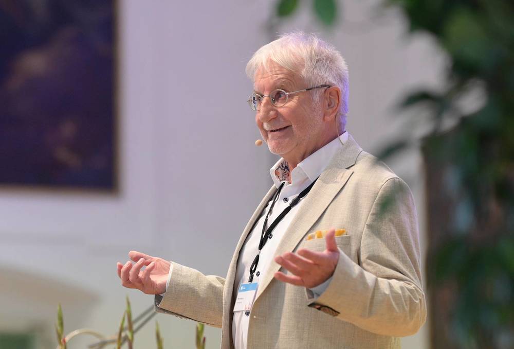Pierre Stutz / Erzdiözese Salzburg / Hiva Naghshi Pierre Stutz