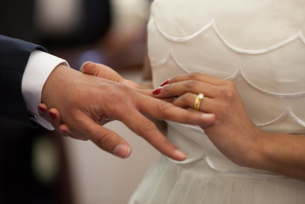 Eheschließung / Deesha Chandra via pexels.com / CC0 License