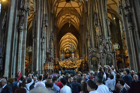 360.000 Besucher bei der 'Langen Nacht der Kirchen'