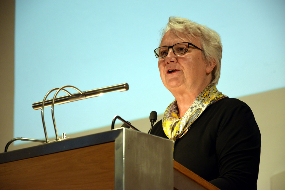 Frühere deutsche Bundesministerin für Bildung und Forschung und jetzige deutsche Botschafterin am Heiligen Stuhl